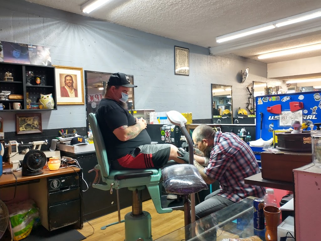 Crown Electric Tattoo Co | 911 E Charleston Blvd, Las Vegas, NV 89104, USA | Phone: (702) 838-5464