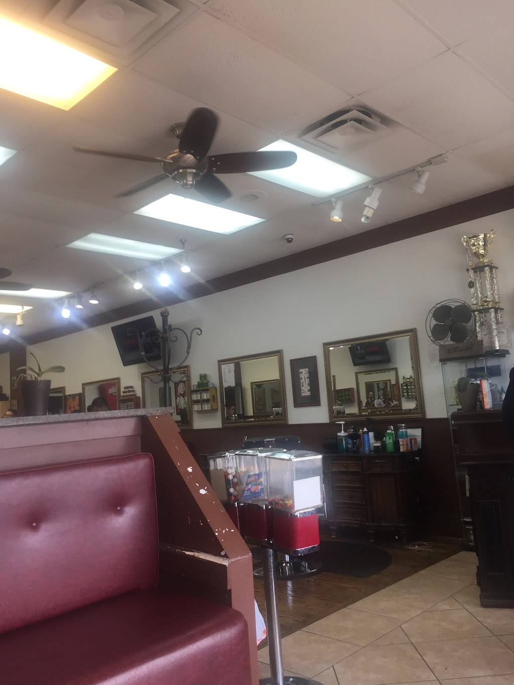 Luis Barber Classic Barbershop | 1135 Bell Rd, Antioch, TN 37013, USA | Phone: (615) 717-1313