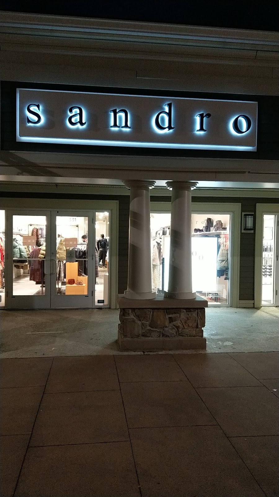 Sandro Woodbury Outlet | 498 Red Apple Ct #331, Central Valley, NY 10917, USA | Phone: (845) 928-2368