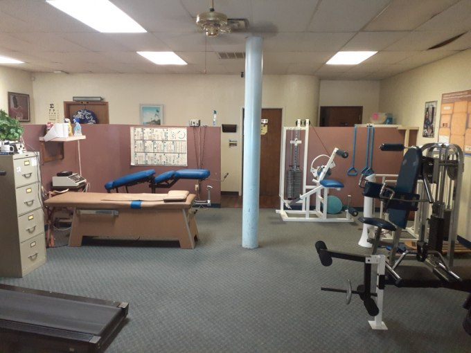 Modern Back and Neck Clinic | 4041 W Wheatland Rd #120, Dallas, TX 75237, USA | Phone: (972) 283-3300