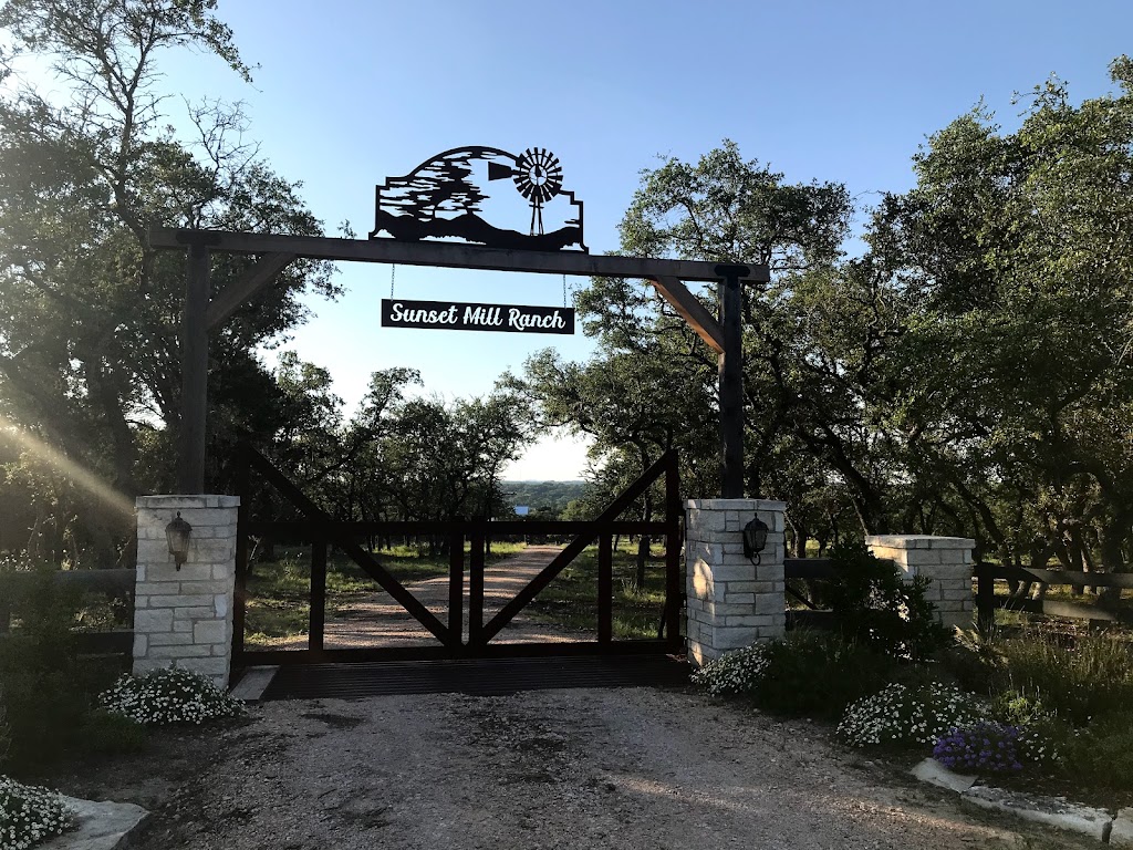 Inn at Sunset Mill Ranch | 2690 Fischer Store Rd, Wimberley, TX 78676, USA | Phone: (512) 800-2183