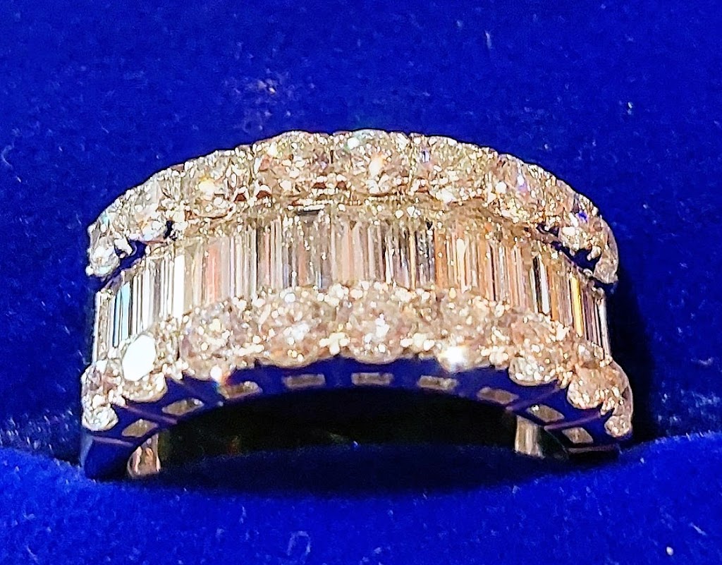 March Jewelers | 1335 W Pipeline Rd, Hurst, TX 76053, USA | Phone: (817) 589-7400