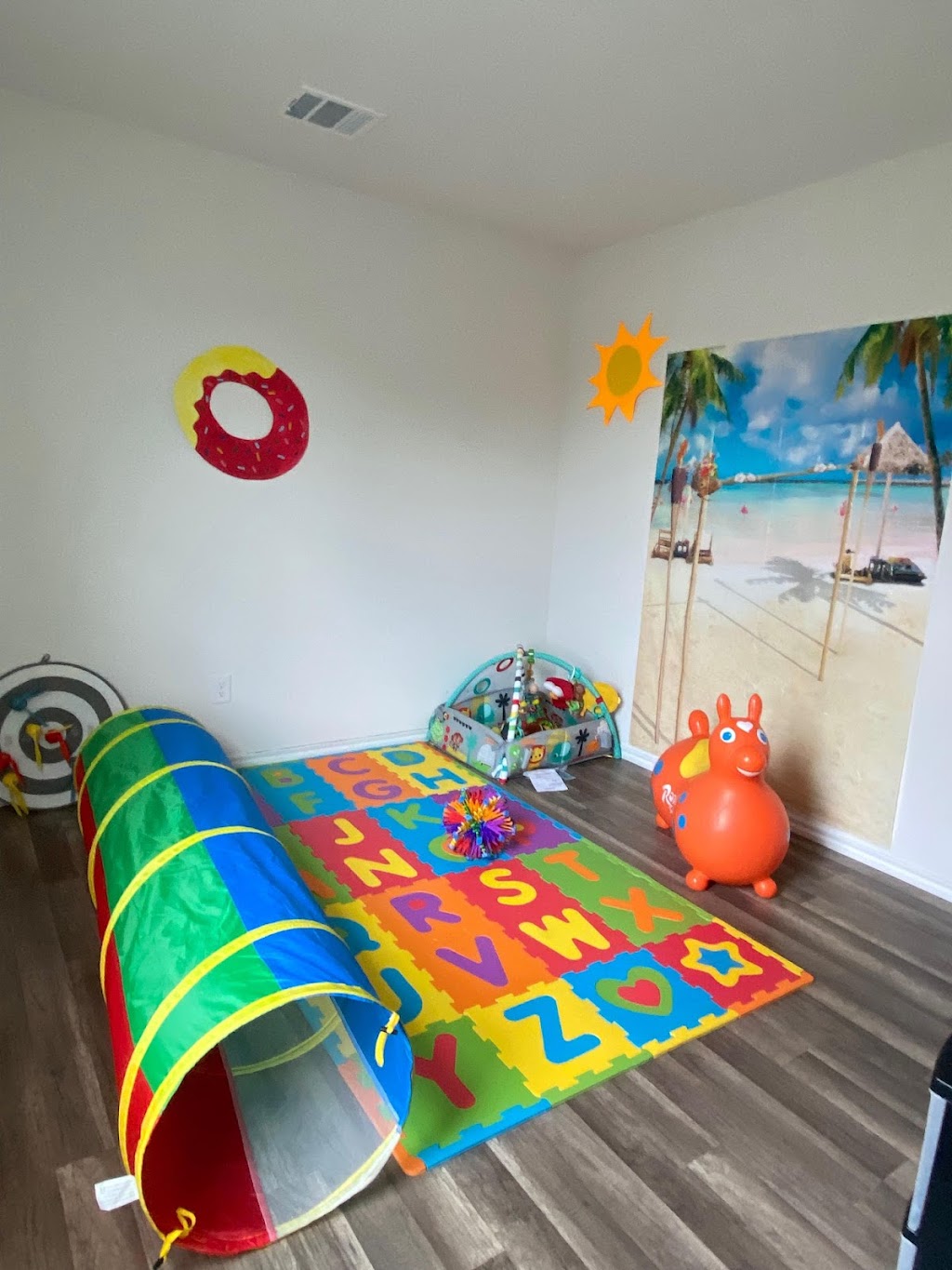 The Spanish Home Daycare | 4116 Fitzgerald Ave, Aubrey, TX 76227 | Phone: (469) 537-8130
