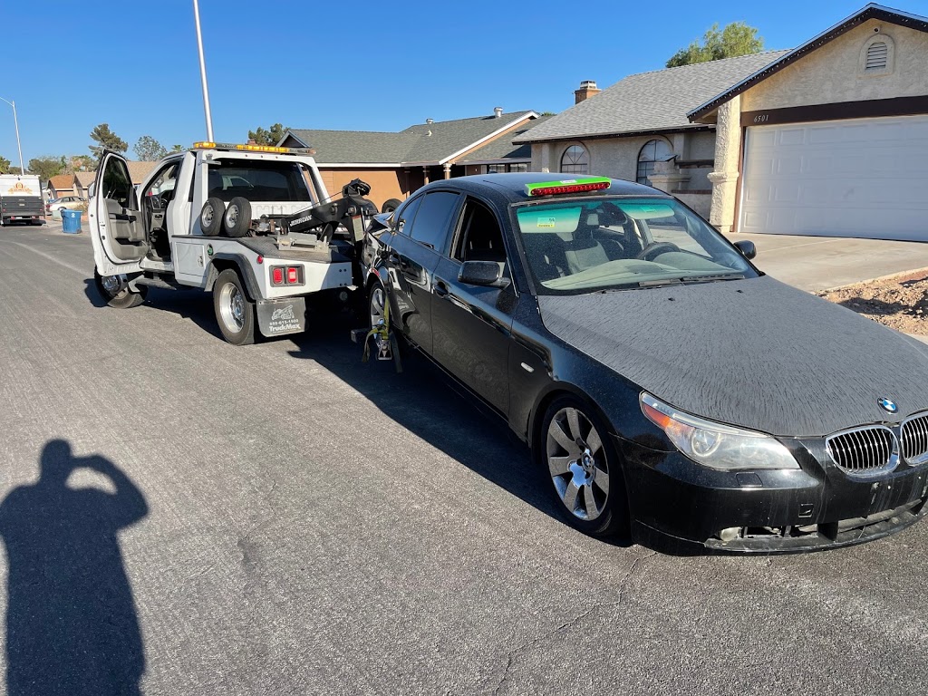 Junk deals-Compra de autos para yonke in Las Vegas | 3337 E Siler Ave #89030, Las Vegas, NV 89156, USA | Phone: (702) 330-6285