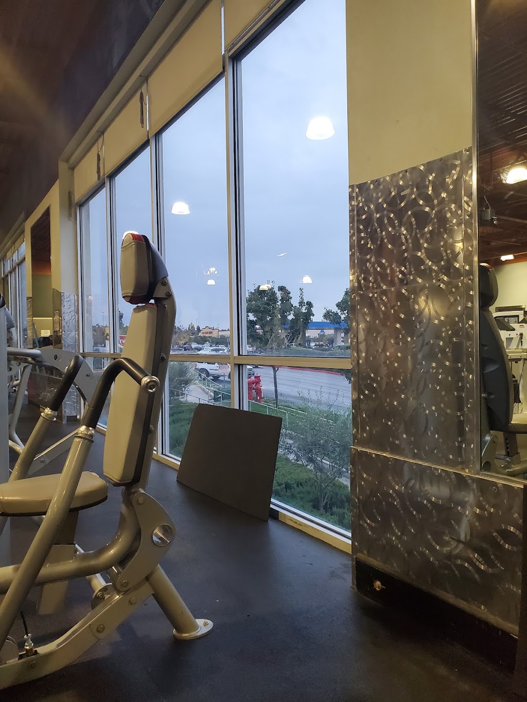 24 Hour Fitness | 1357 E Gladstone St, Glendora, CA 91740 | Phone: (626) 804-2403