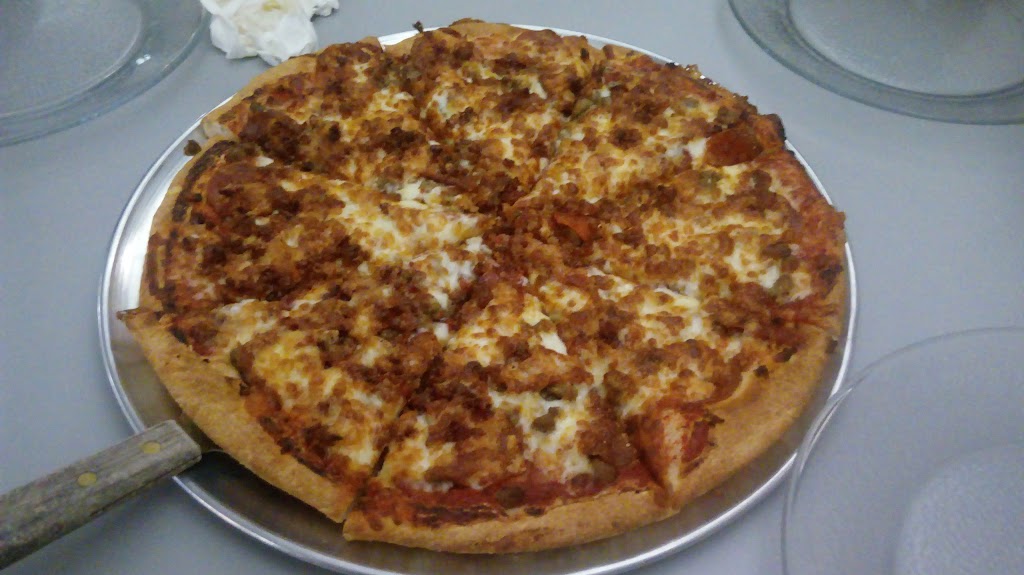 Niks Pizza & Restaurant | 406 S Church St, Kenly, NC 27542, USA | Phone: (919) 284-4255