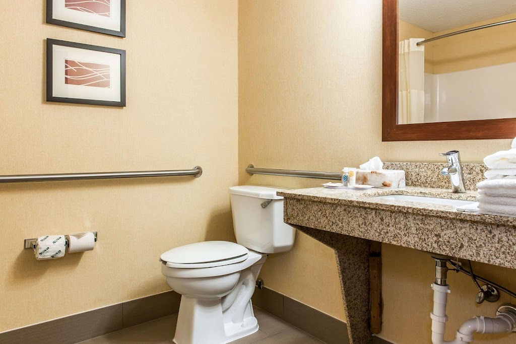 Comfort Inn | 1800 Hill Rd N, Pickerington, OH 43147 | Phone: (614) 575-9900