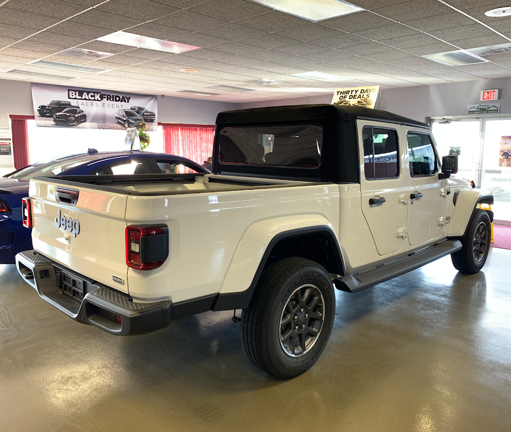 Cobleskill Chrysler Dodge Jeep Ram | 5709 2444, NY-7, Cobleskill, NY 12043, USA | Phone: (518) 254-8134