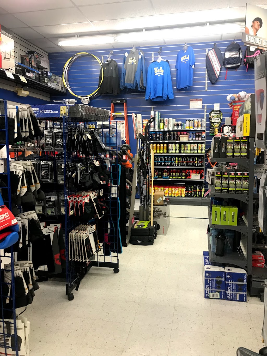 Big 5 Sporting Goods | 2320 Harbor Blvd, Anaheim, CA 92802, USA | Phone: (714) 750-3055