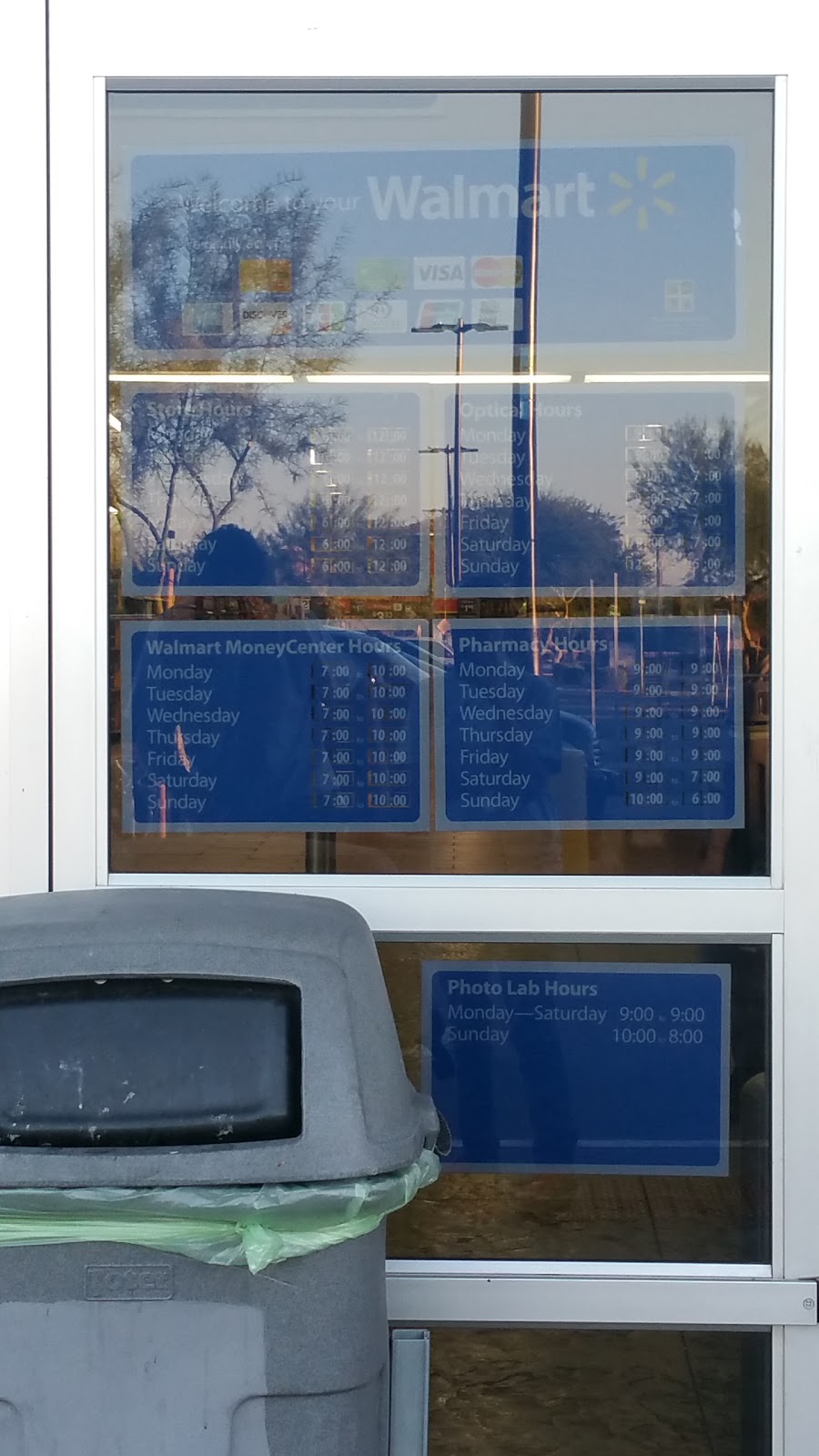 Walmart Photo Center | 6145 N 35th Ave, Phoenix, AZ 85017, USA | Phone: (602) 973-6566