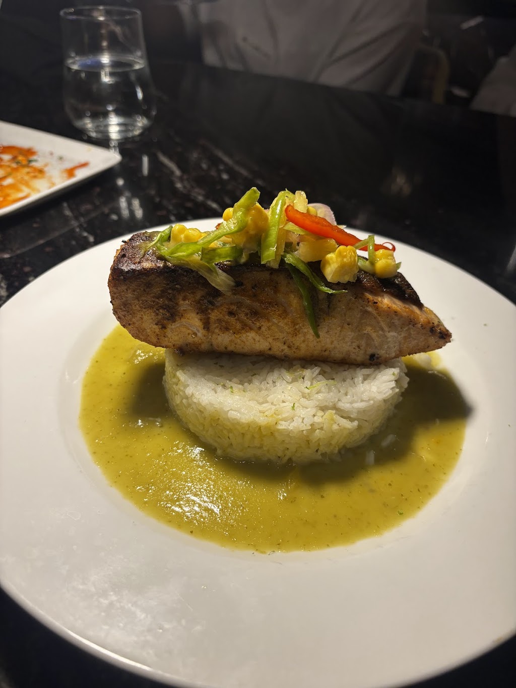 Frnds | 2441 University Blvd, Houston, TX 77005, USA | Phone: (832) 740-4920