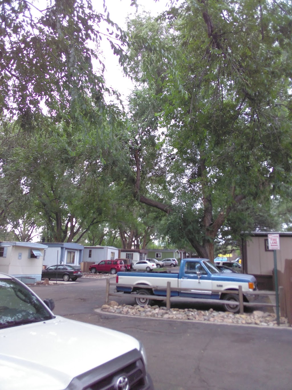 Aspen Grove Mobile Home Park | 2410 Busch Ave, Colorado Springs, CO 80904, USA | Phone: (719) 473-3245