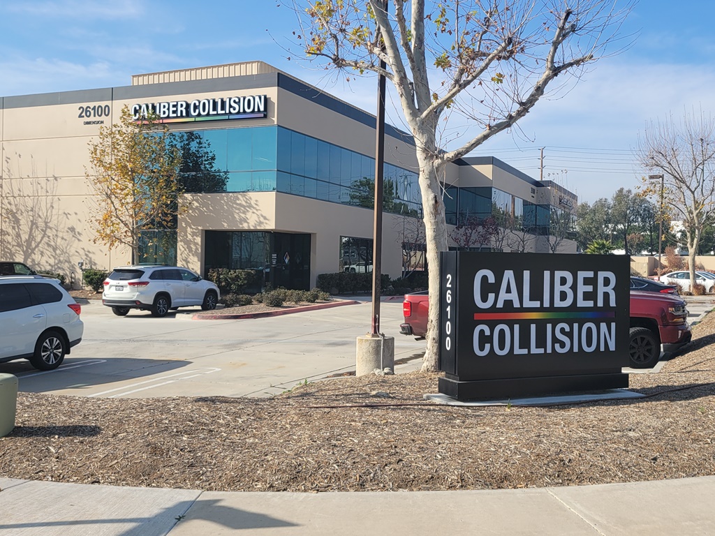 Caliber Collision | 26100 Dimension Dr, Lake Forest, CA 92630, USA | Phone: (949) 656-3942