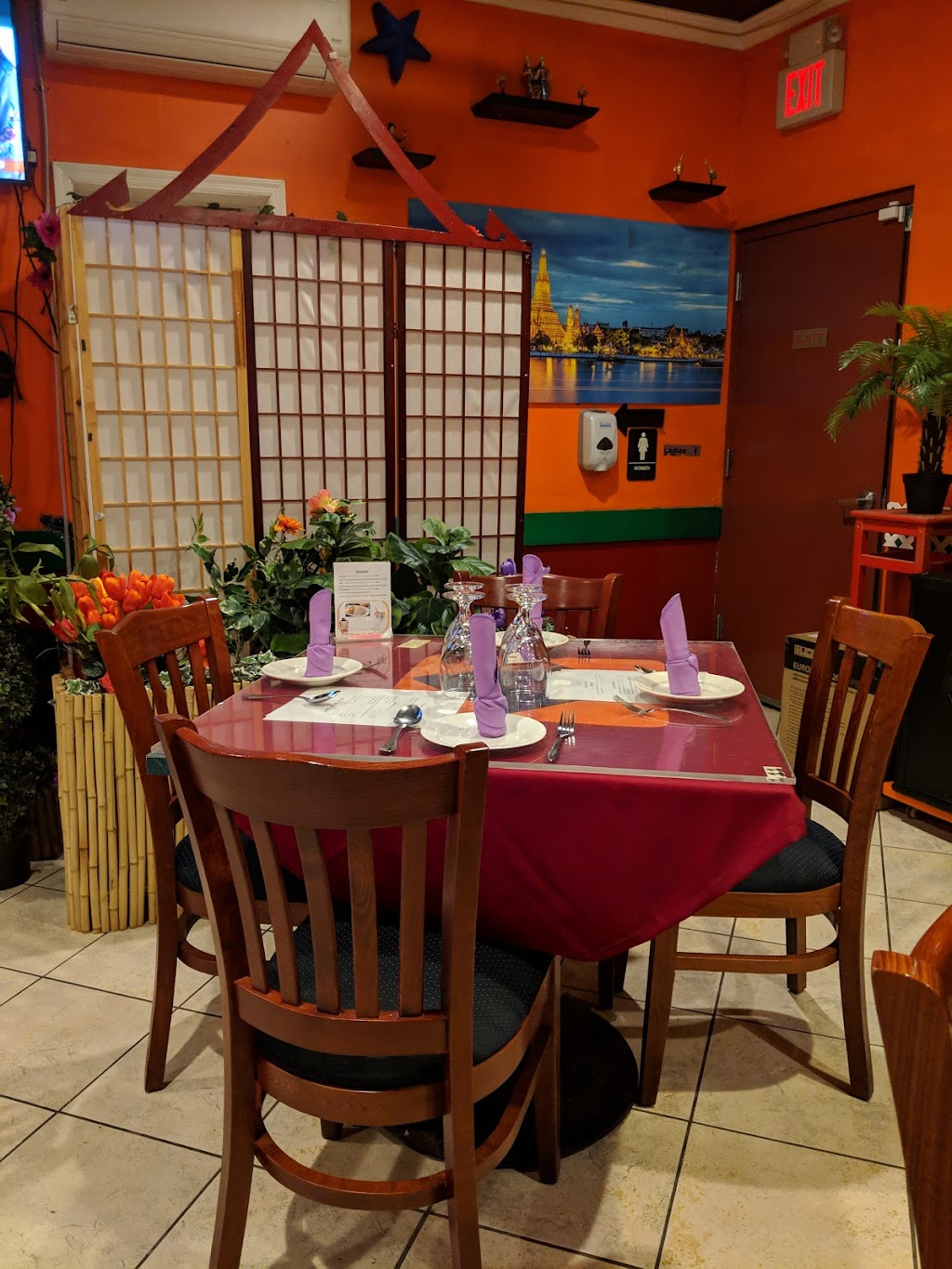 Thai Jasmine Cuisine | 137 Main St, Bloomingdale, NJ 07403, USA | Phone: (973) 838-0150