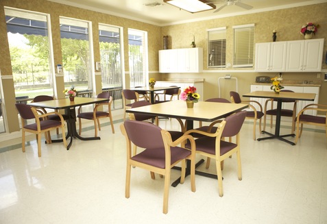 Norwood Pines Care Center | 500 Jessie Ave, Sacramento, CA 95838, USA | Phone: (916) 922-7177