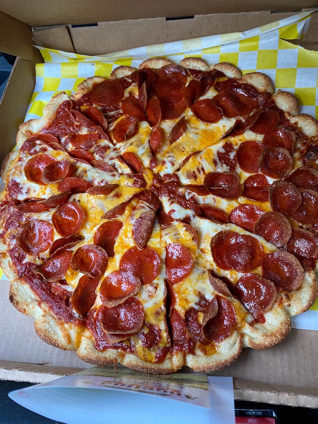 Angelinas Pizza | 512 Abbe Rd N, Elyria, OH 44035 | Phone: (440) 366-1944