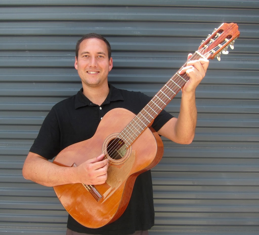 Moonlight Guitar Lessons | 310 S Prospect Ave #41, Redondo Beach, CA 90277 | Phone: (310) 683-3448