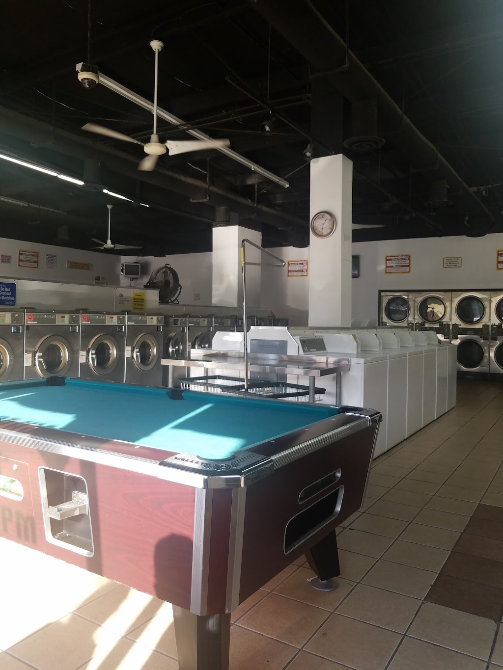 Klassy Klean Coin Laundry/Dry Cleaners | 7990 GA-85, Riverdale, GA 30274, USA | Phone: (678) 519-1401