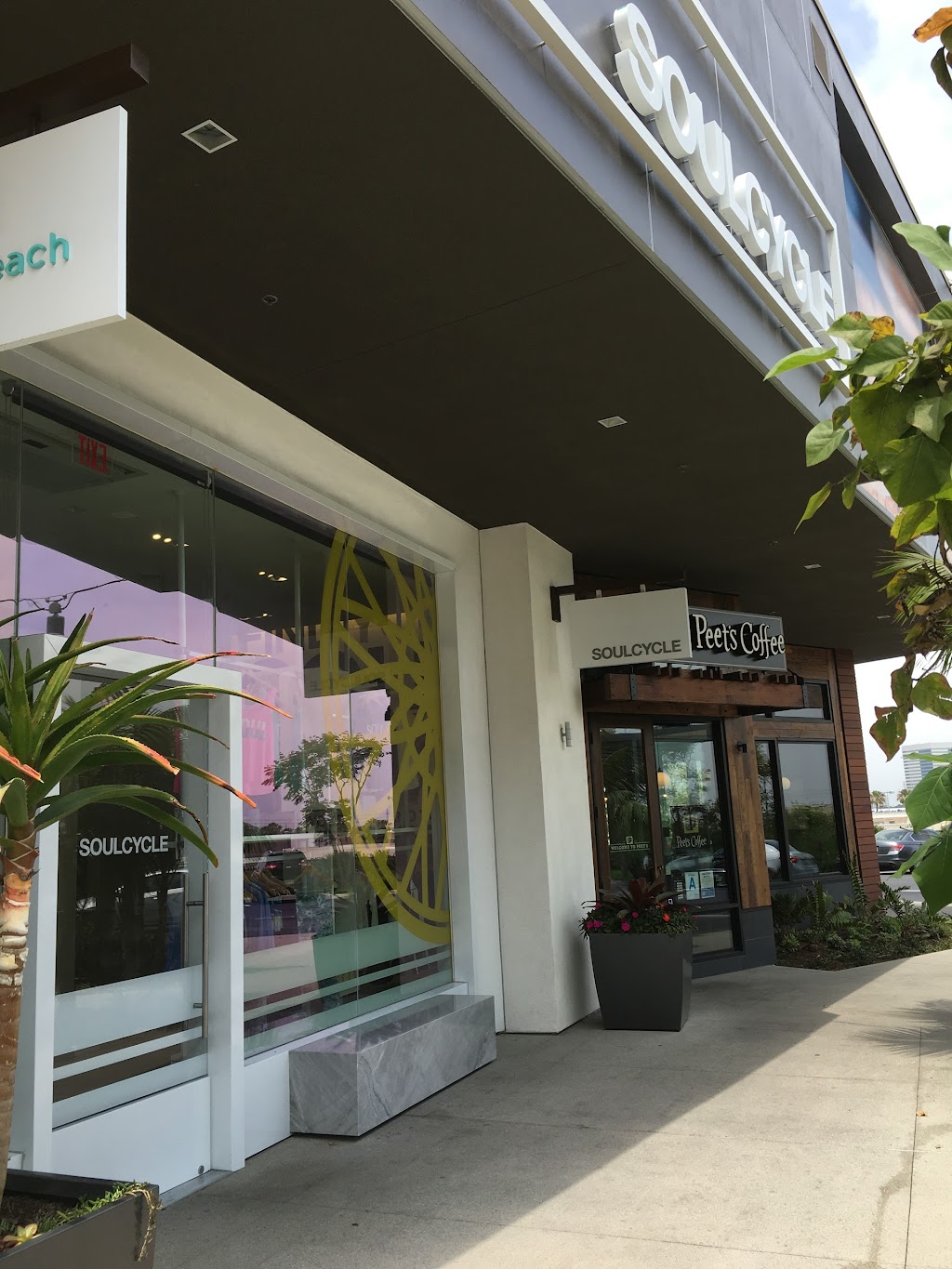 SoulCycle Manhattan Beach | 820 Pacific Coast Hwy #106, El Segundo, CA 90245, USA | Phone: (310) 640-7685