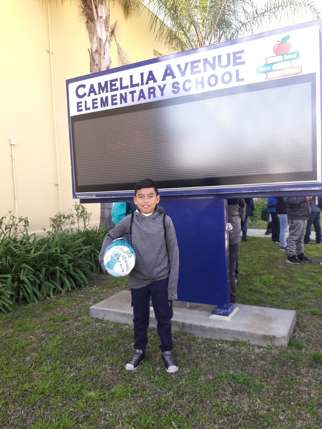 Camellia Avenue Elementary School | 7451 Camellia Ave, North Hollywood, CA 91605, USA | Phone: (818) 765-5255