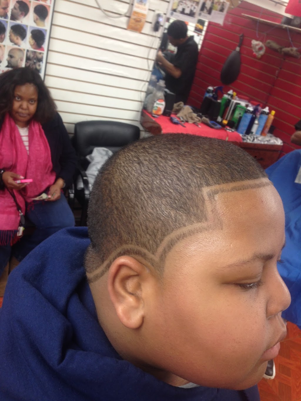 Jeffrey’s Barbershop | 508 Oakley Ave, Elmont, NY 11003, USA | Phone: (516) 262-8230