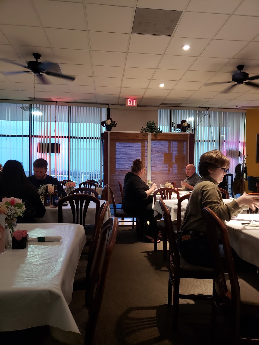 Fredericos Restaurant | 114 N Main St, Waterloo, IL 62298, USA | Phone: (618) 939-9909