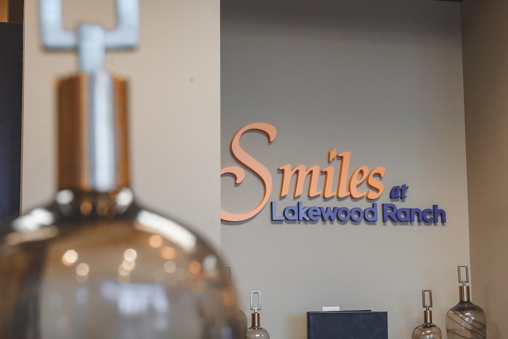 Smiles at Lakewood Ranch | 14606 State Road 70 E, Lakewood Ranch, FL 34202, USA | Phone: (941) 216-3803