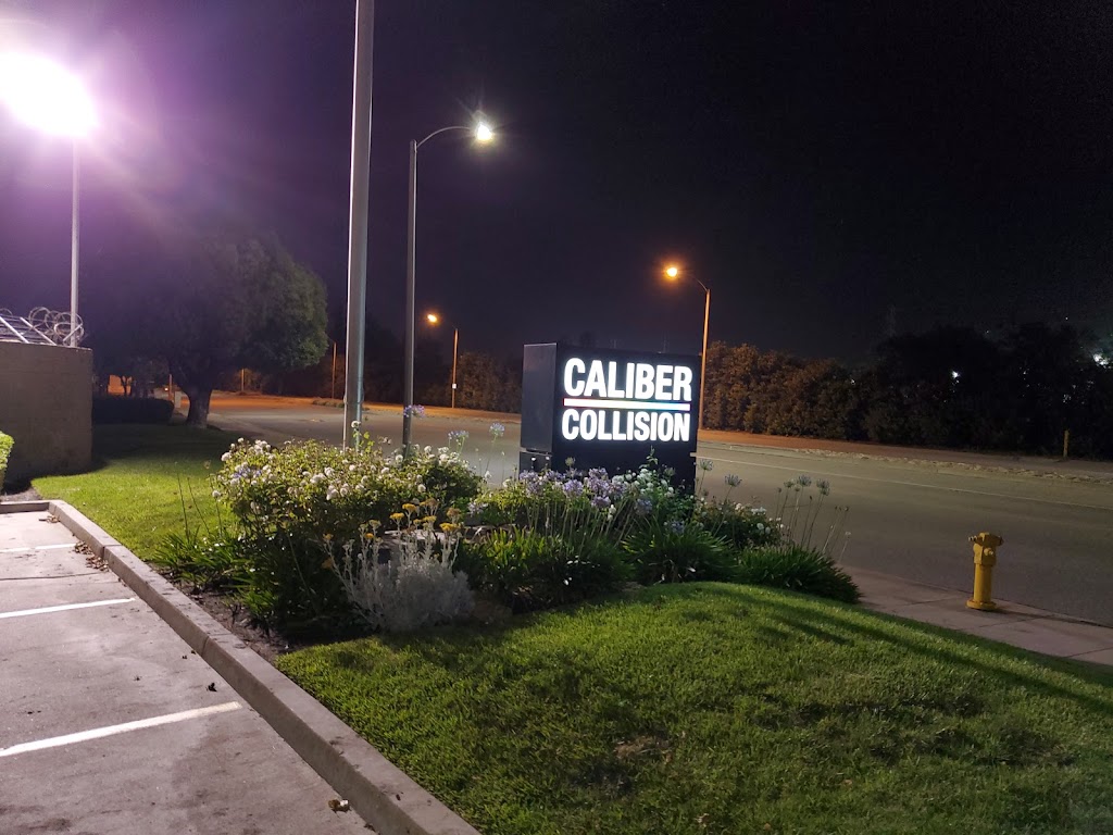 Caliber Collision | 20601 Valley Blvd, Walnut, CA 91789, USA | Phone: (909) 598-1113