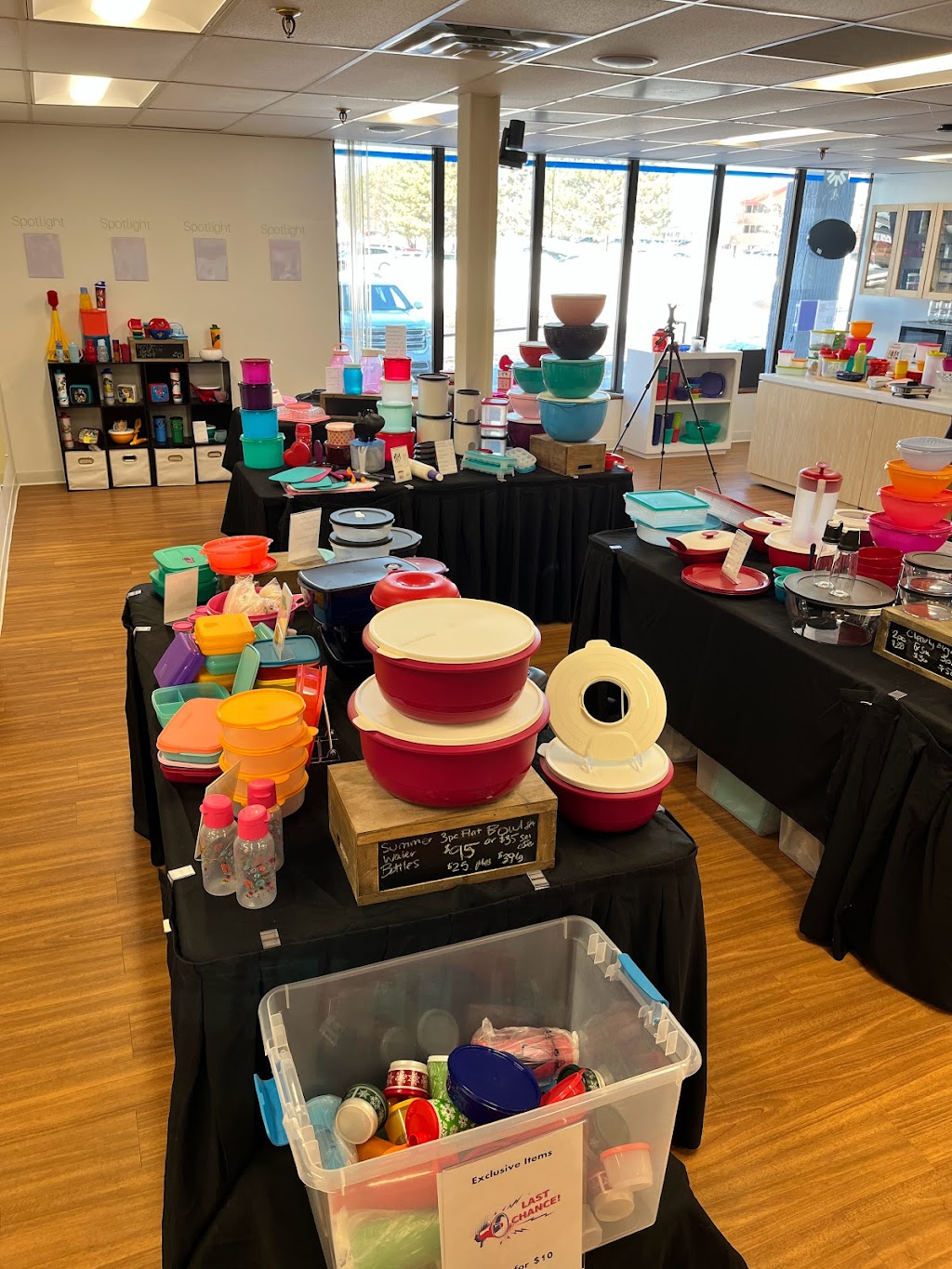 Tupperware Studio & Store- Infinite Shine | 2415 Annapolis Ln N Suite 116, Plymouth, MN 55441, USA | Phone: (763) 432-6065