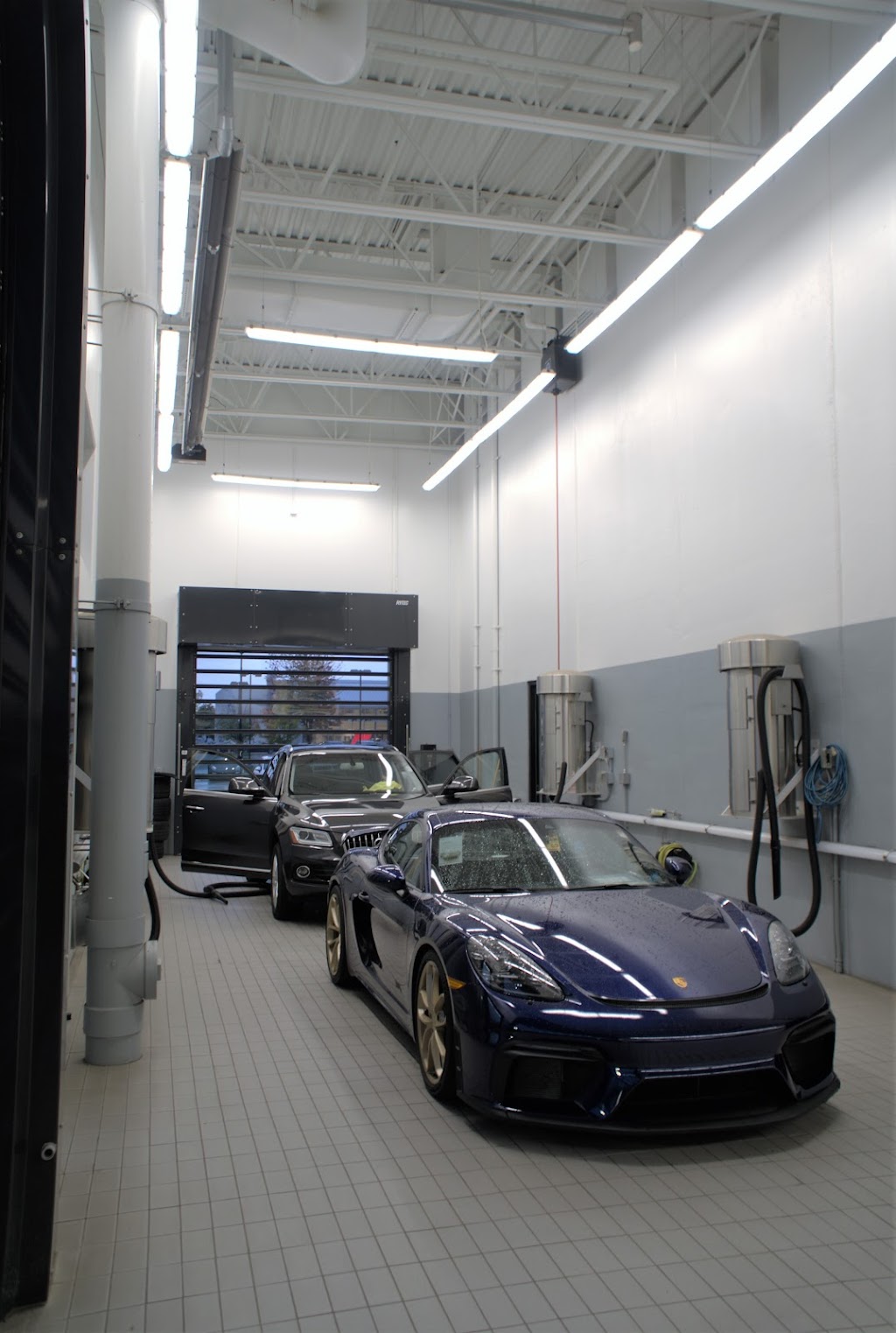 Porsche St. Paul Service Department | 2490 Maplewood Dr, Maplewood, MN 55109 | Phone: (612) 439-5769