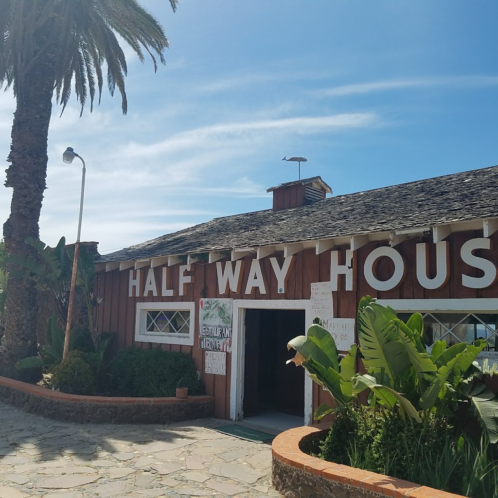 Half Way House / Medio Camino | 22746 Baja California, Mexico | Phone: 6140065