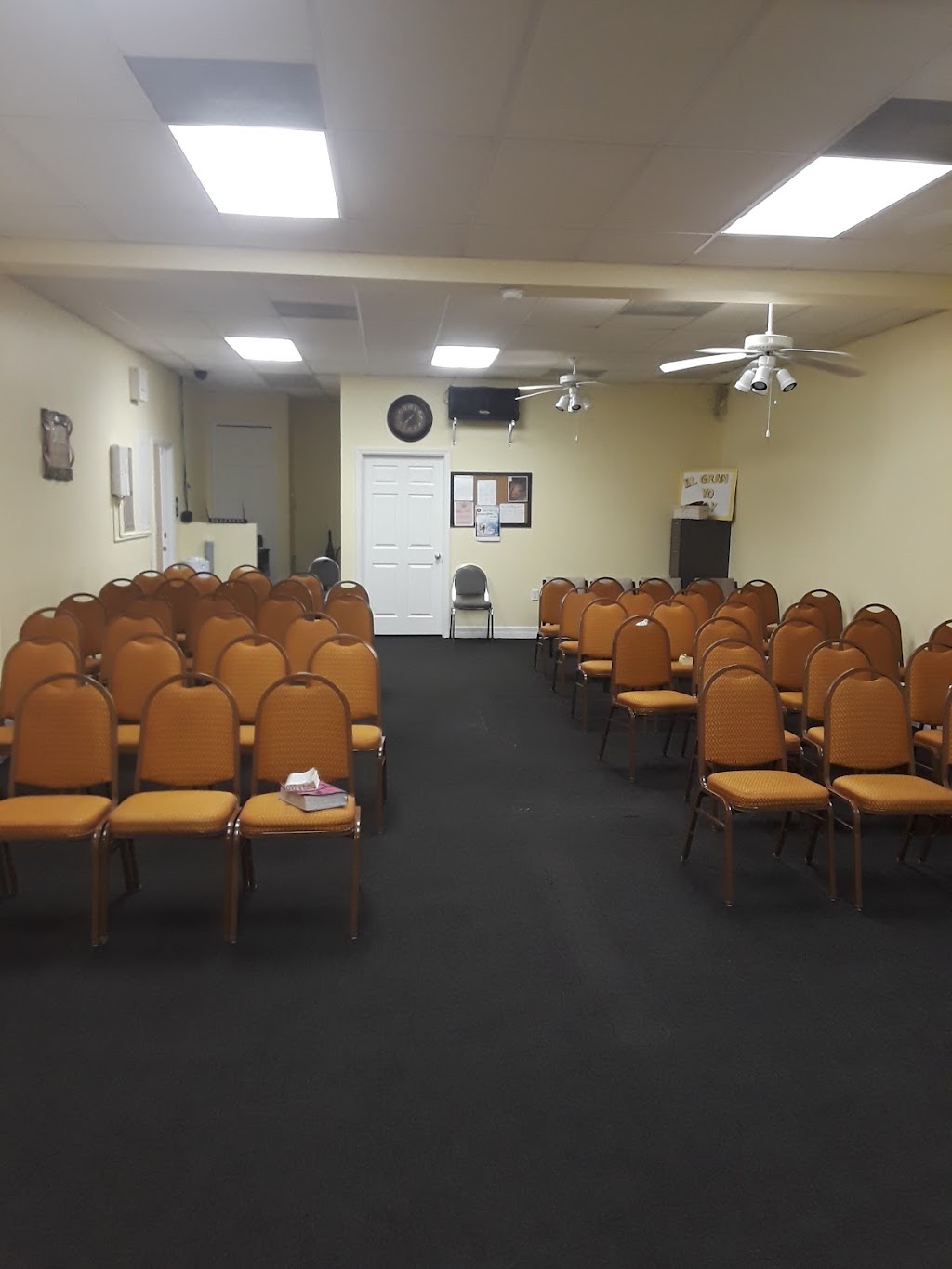 Iglesia Puerta De Salvación | 1277 Whitfield Ave, Sarasota, FL 34243, USA | Phone: (813) 263-5643