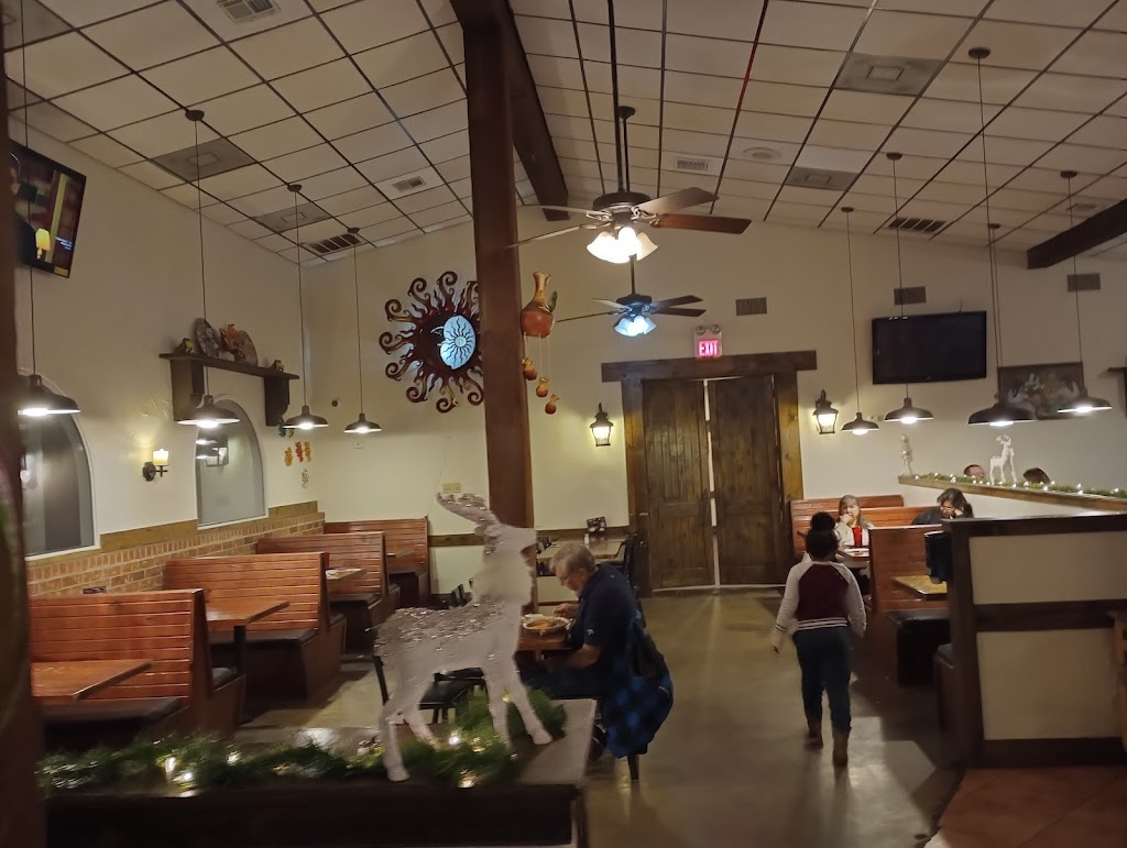 La Pradera Mexican Restaurant | 1401 W 7th Ave, Corsicana, TX 75110, USA | Phone: (903) 641-0077