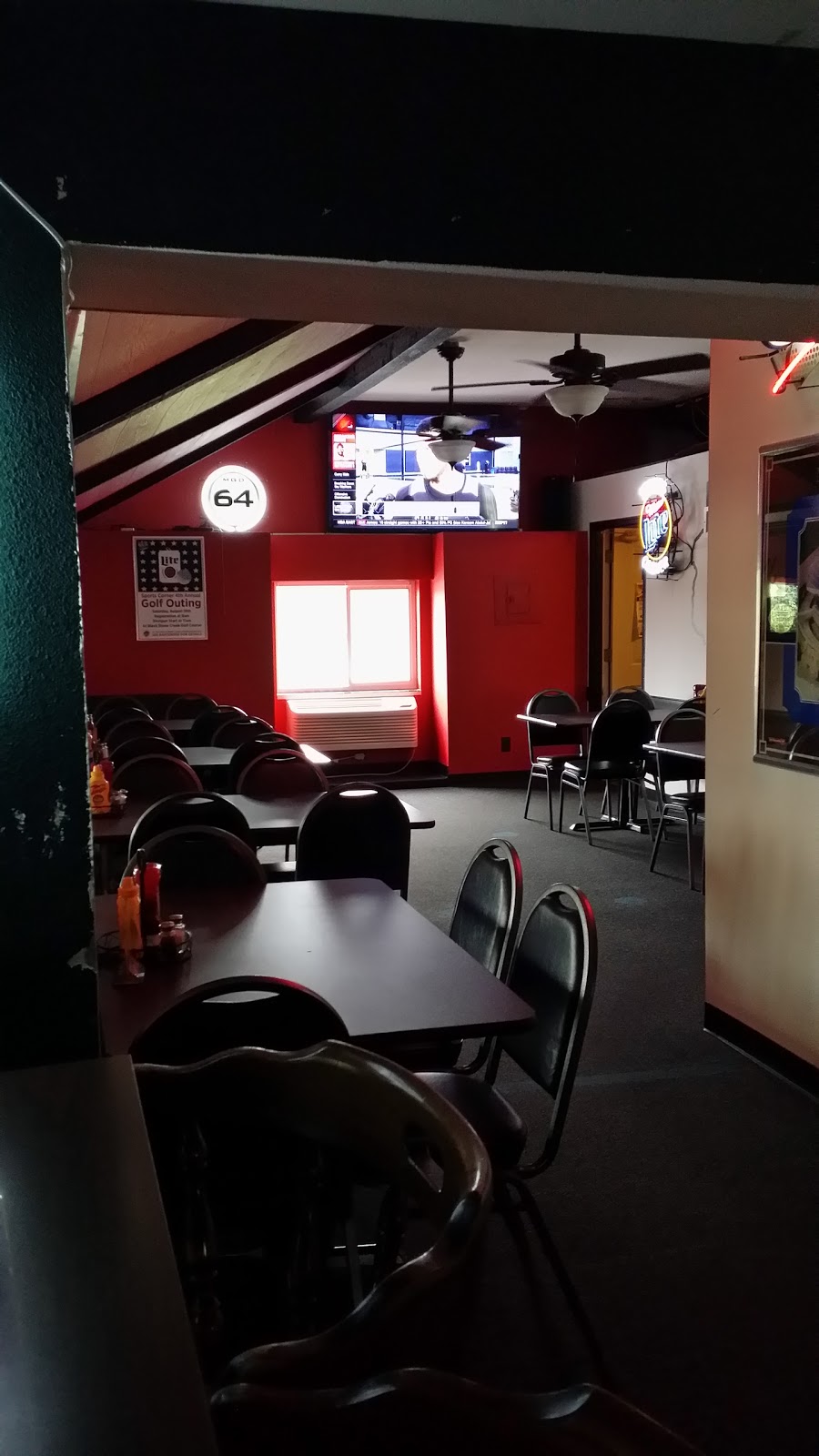 Sports Corner Bar & Grill | 12793 W Fond Du Lac Ave, Germantown, WI 53022, USA | Phone: (262) 677-1994