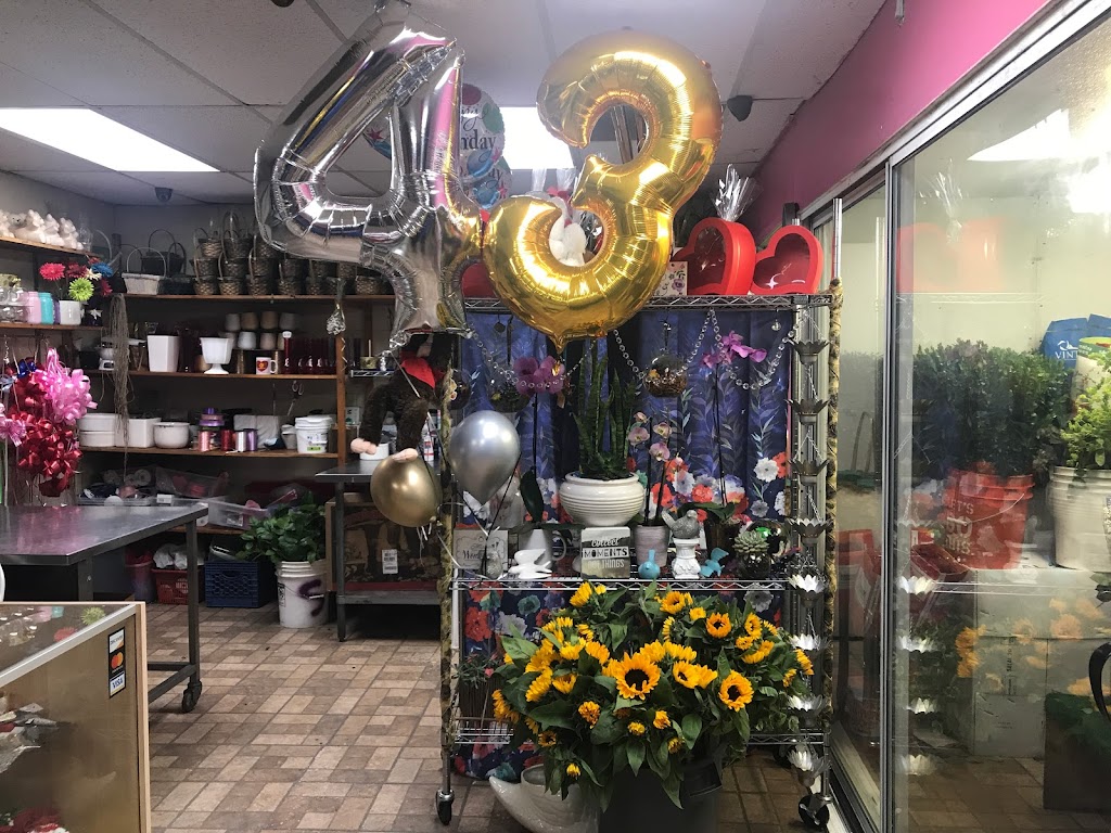 Camilas Flowers | 11203 Glenoaks Blvd #3, Pacoima, CA 91331, USA | Phone: (818) 834-9011