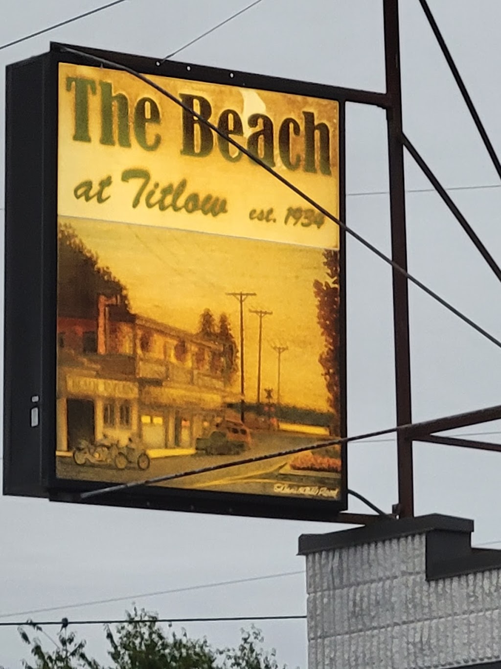 Titlow Beach Lunch & Grocery | 8612 6th Ave, Tacoma, WA 98465, USA | Phone: (253) 564-3429
