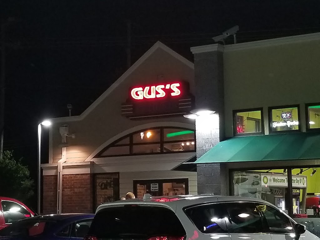 Guss Gyros | 2100 Douglas Ave, Racine, WI 53402, USA | Phone: (262) 898-1085