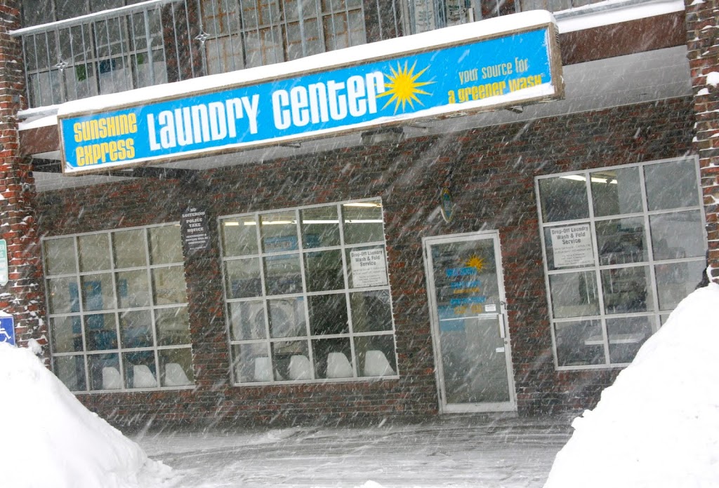 Sunshine Express Laundry Center | 3 Village St, Marblehead, MA 01945, USA | Phone: (781) 631-6491