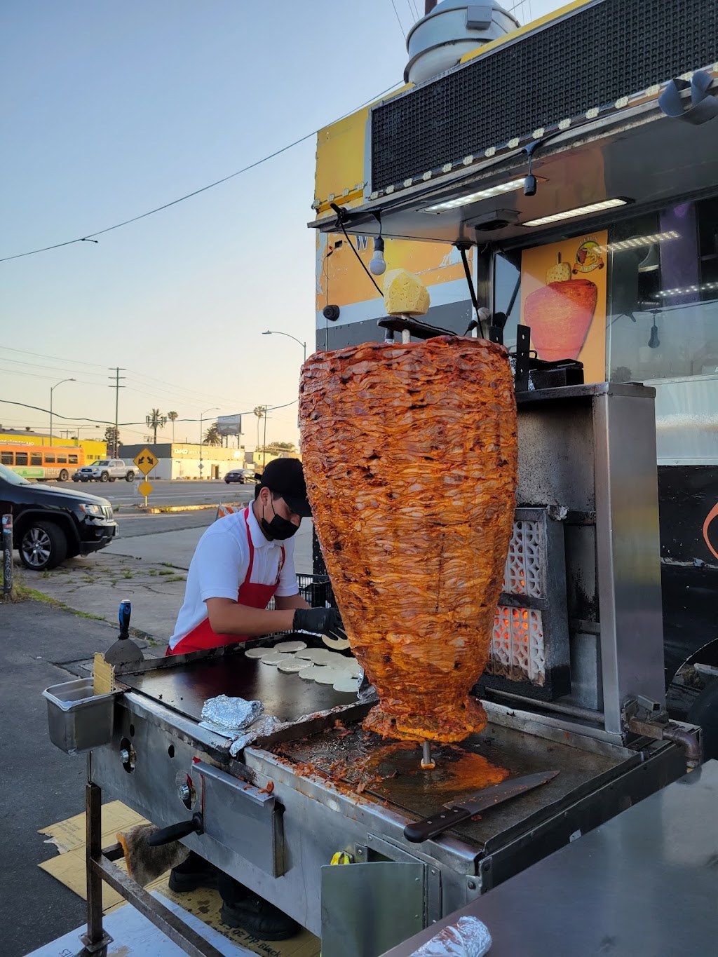 Leos Tacos Truck | 1515 S La Brea Ave, Los Angeles, CA 90019, USA | Phone: (323) 346-2001