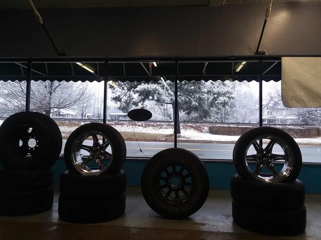 Cruisin Oldies Tires & Automotive | 155 S Greensboro St, Liberty, NC 27298, USA | Phone: (336) 314-4018