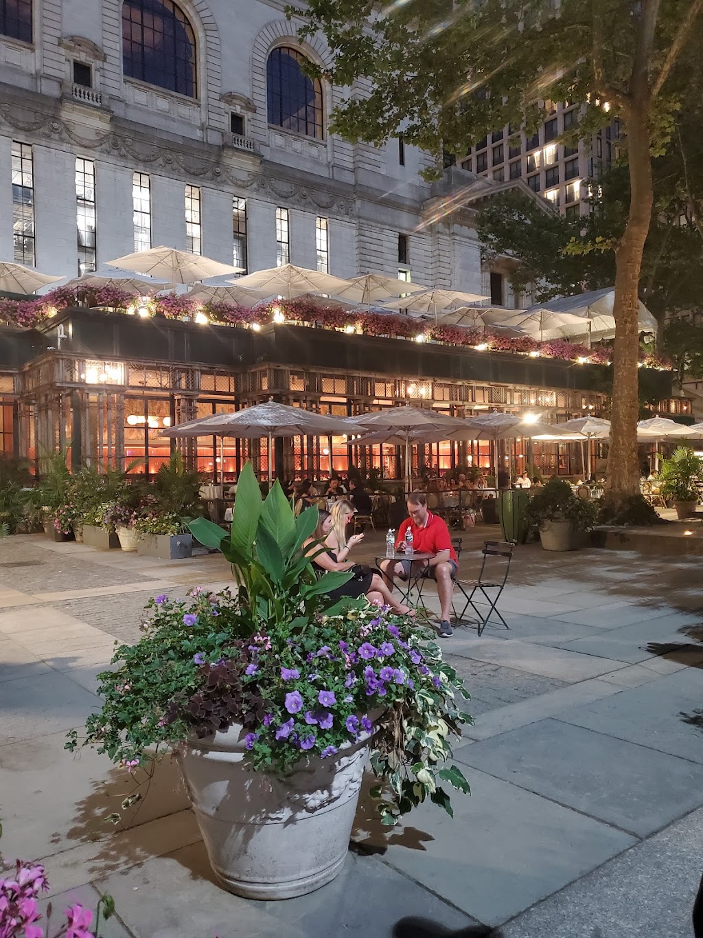 Bryant Park Grill | 25 W 40th St, New York, NY 10018 | Phone: (212) 840-6500