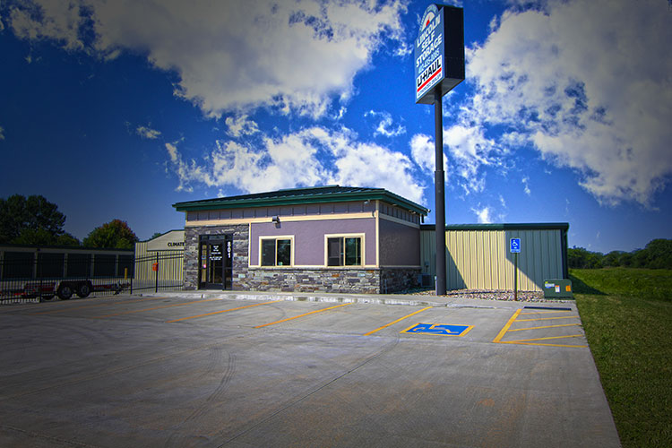 Lincoln Self Storage | 801 S Coddington Ave, Lincoln, NE 68522, USA | Phone: (402) 435-0085