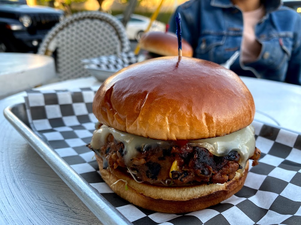 Black Sheep Burgers | 11313 Mississippi Ave, Los Angeles, CA 90025, USA | Phone: (424) 372-9210