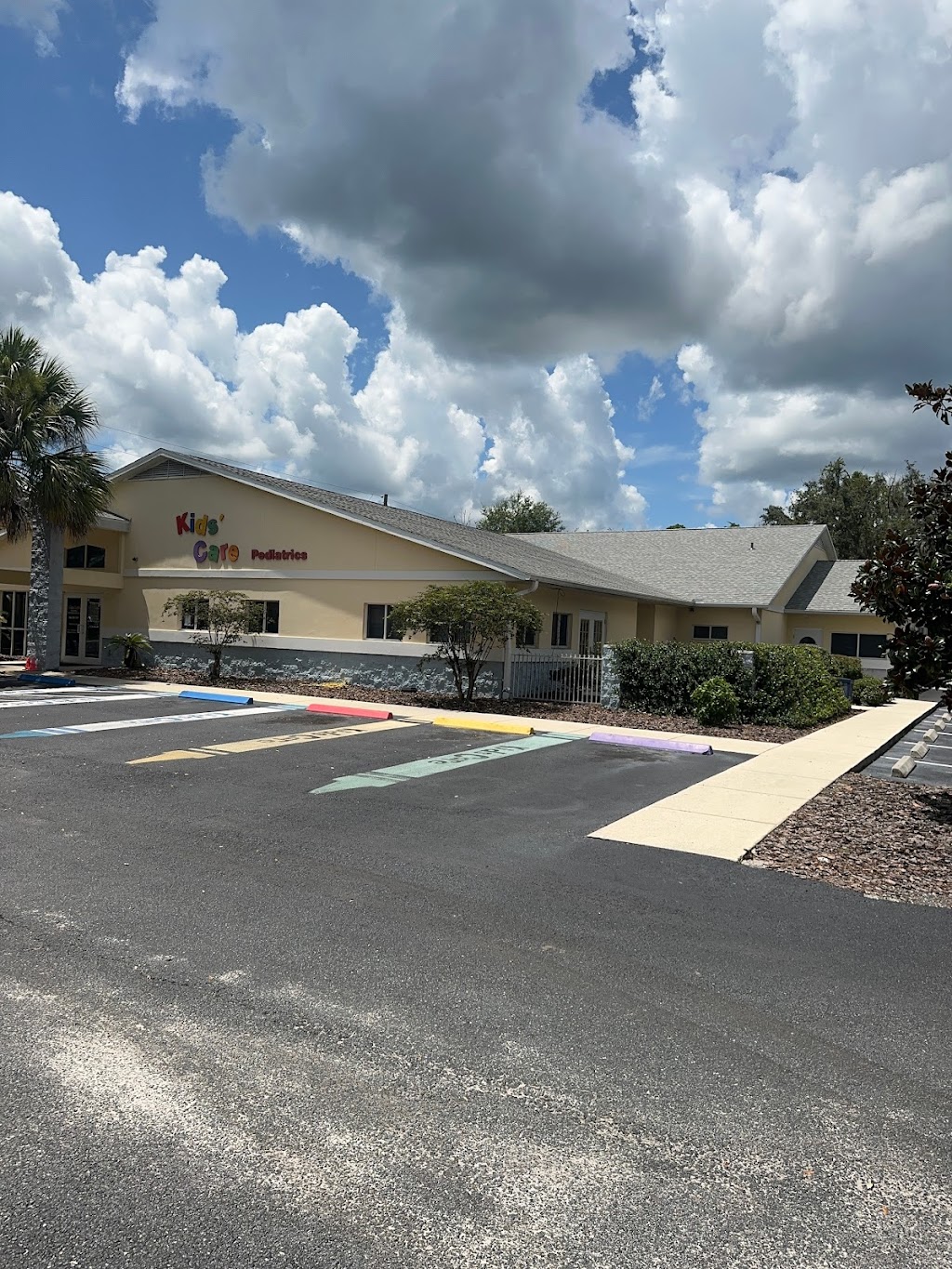 Custom Roofing and Coatings Inc | 4221 SE 53rd Ave Unit: B, Ocala, FL 34480, USA | Phone: (352) 694-1516