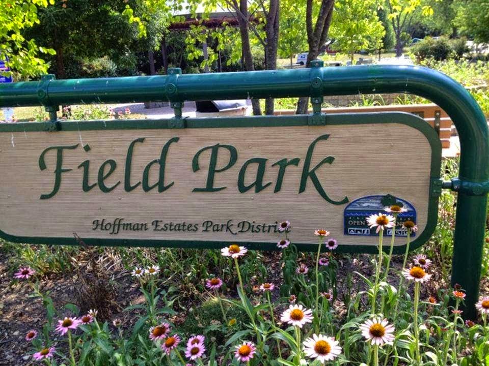 Field Park | 410 Durham Ln, Hoffman Estates, IL 60169, USA | Phone: (847) 885-7500