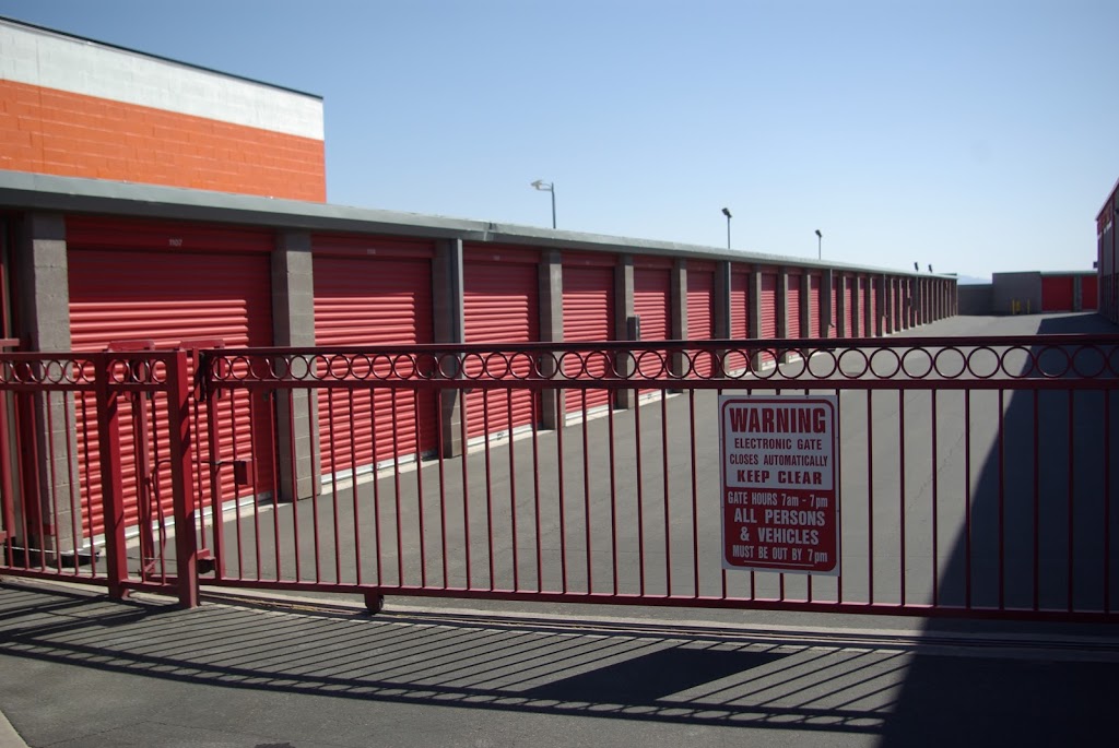 Canyon Road Self Storage | 704 Canyon Rd, Boulder City, NV 89005, USA | Phone: (702) 294-5025