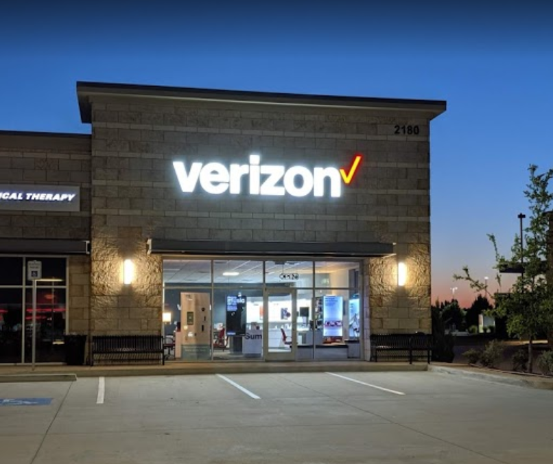 Verizon Authorized Retailer - Russell Cellular | 2180 FM 423 Ste 400, Little Elm, TX 75068 | Phone: (214) 705-6350