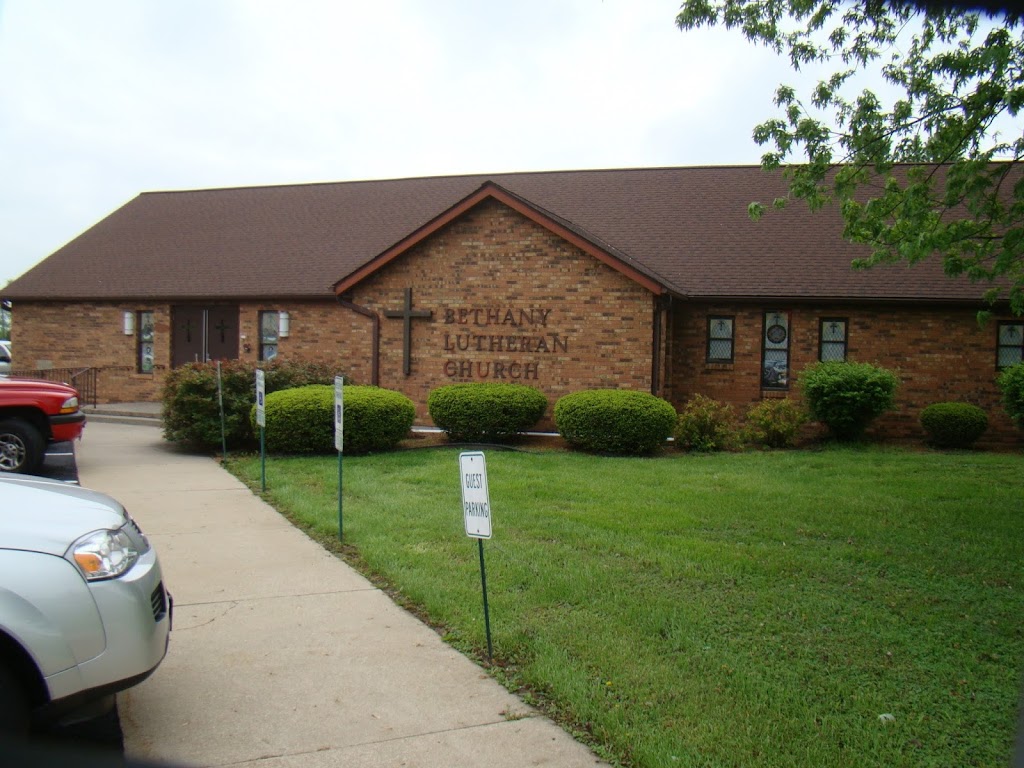 Christ Anglican Church - church  | Photo 1 of 3 | Address: 5600 Old Collinsville Rd, Fairview Heights, IL 62208, USA | Phone: (618) 628-4402