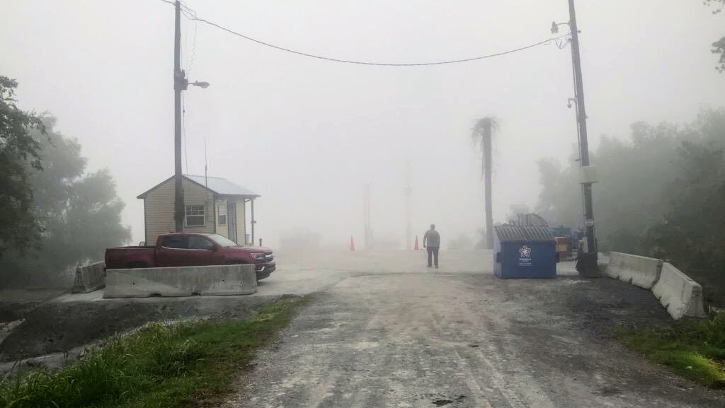 Shamrock Marine/191 Dock | 5VXH+CX, 5506 Point Clair Rd, Carville, LA 70721, USA | Phone: (504) 247-6046