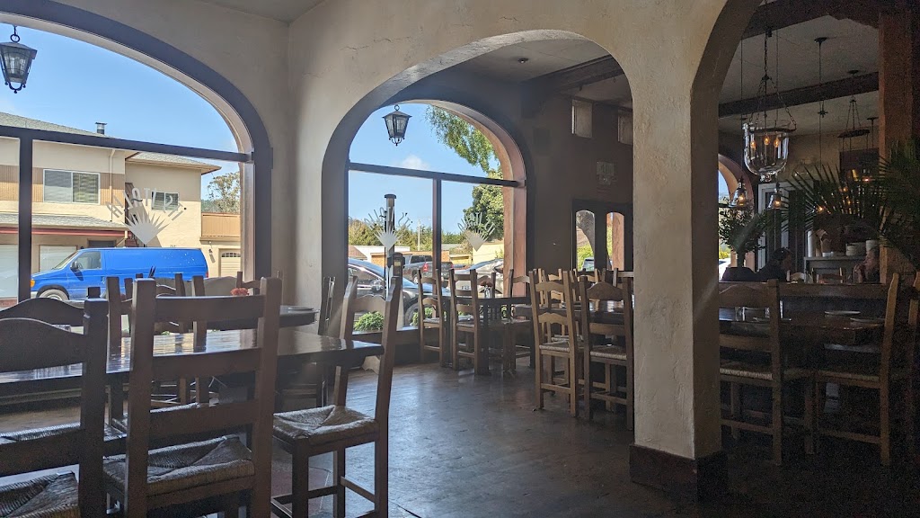 Its Italia | 401 Main St, Half Moon Bay, CA 94019, USA | Phone: (650) 726-4444